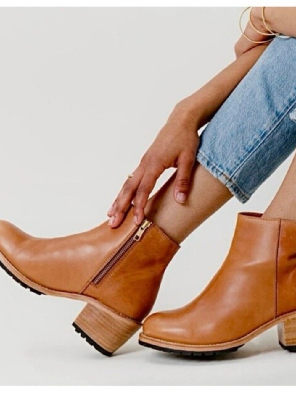 Patina Footwear Chelsea Ankle Boot In Canyon